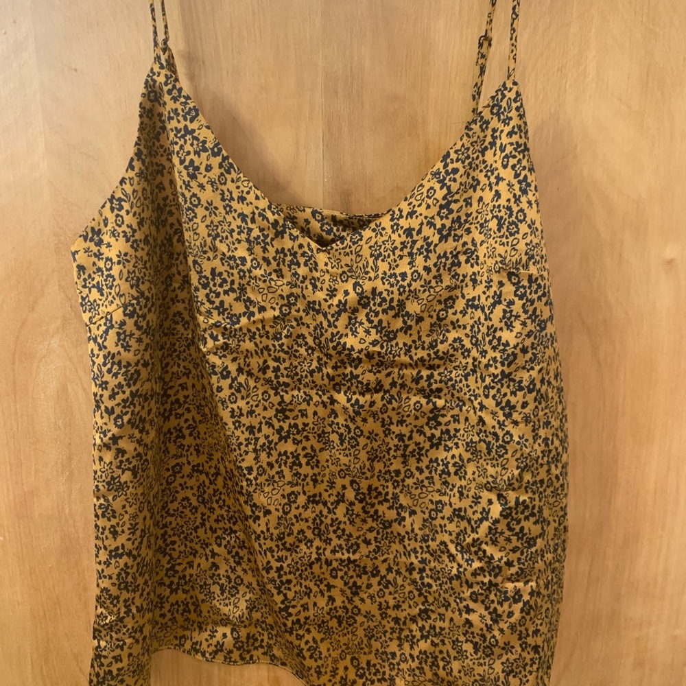 Forever 21 Silky Gold Cami Floral Top, Size M